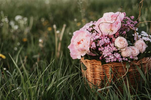 Kunstige forårsbuketter - en blomstrende trend